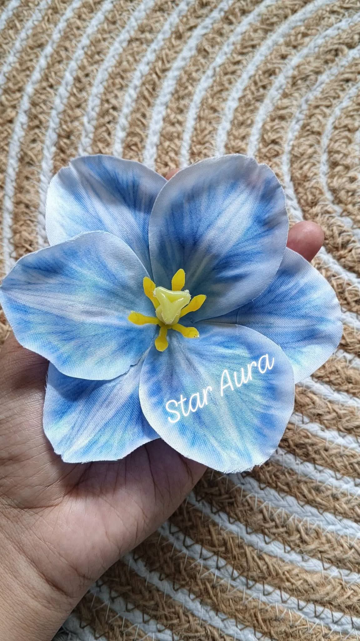 Haiwan flower clip - Image 4