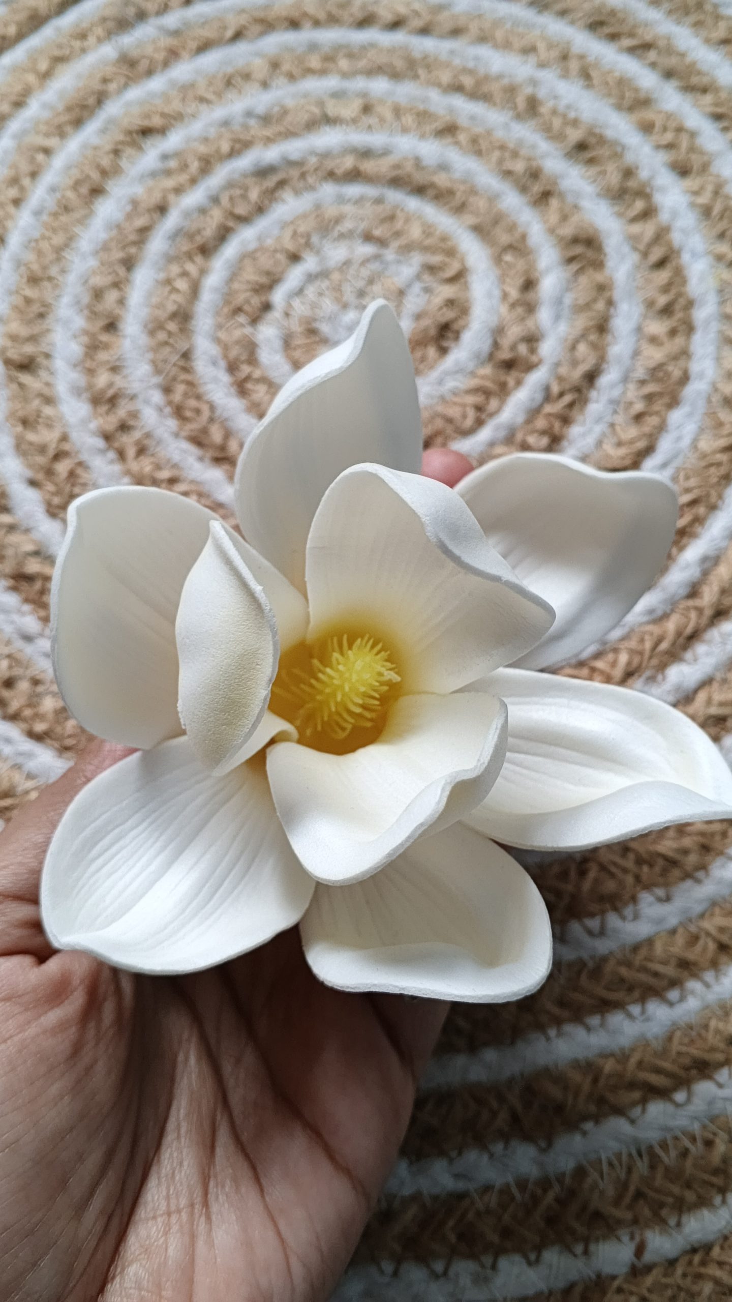 Himchapa flower clip